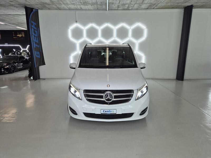 Gebraucht Mercedes V250 Exclusive 190 PS (139 kW) 2016 Van / Kleinbus
