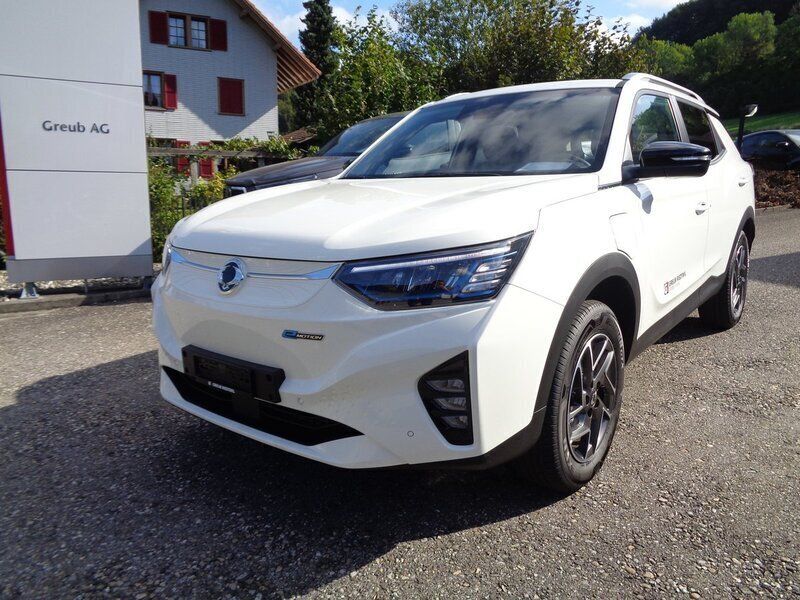 Weiss Gebraucht 2023 Ssangyong (KGM) Korando SUV | CHF 33’600 (Fairer Preis) - Bild 1/4
