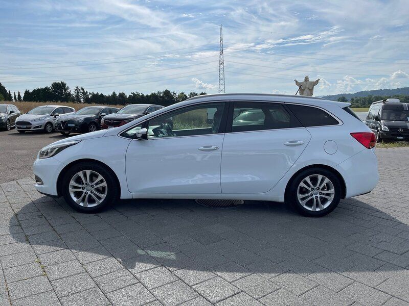 Gebraucht Kia Ceed Sportswagon 128 PS (94 kW) 2012 Kombi