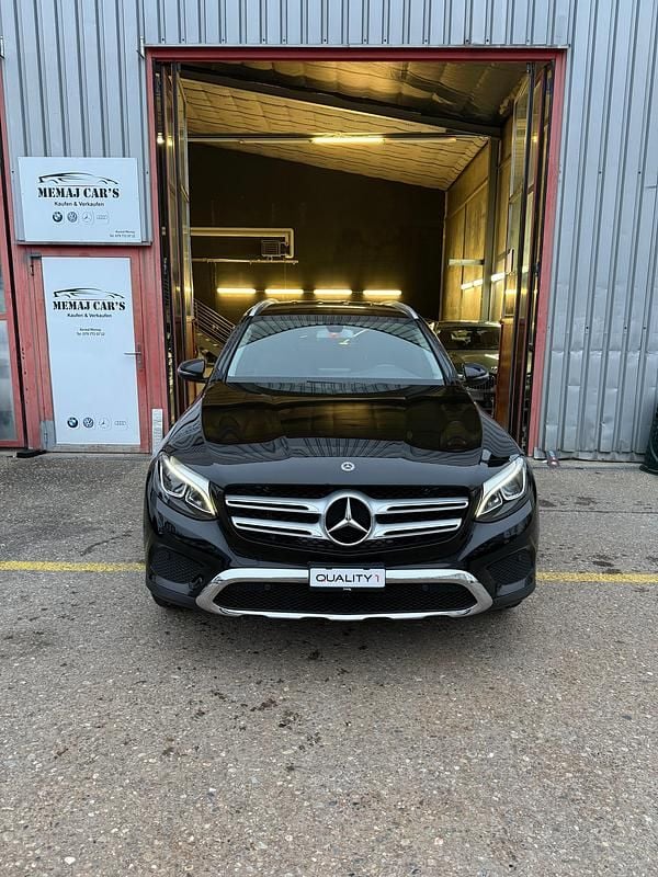 Gebraucht 2017 Mercedes GLC250 AMG line | CHF 29’900 (Guter Preis) - Bild 1/4