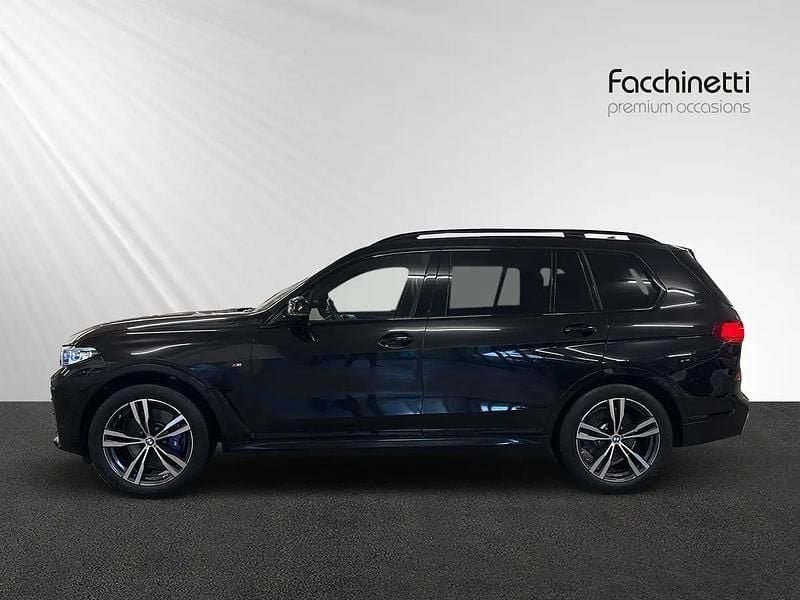 Gebraucht BMW X7 333 PS (244 kW) 2026 Schwarz SUV