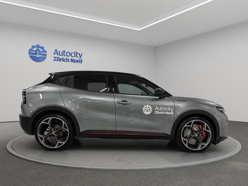 Gebraucht Alfa Romeo Junior Veloce 206 kW (281 PS) 2025 Grau SUV