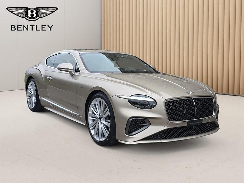 Neu Bentley Continental 771 PS (567 kW) 2025 Beige Coupé