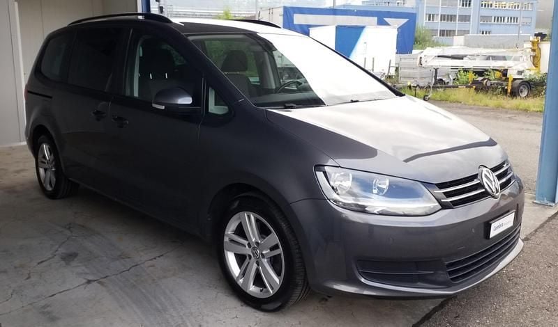 Gebraucht VW Sharan Trendline 150 PS (110 kW) 2015 Van / Kleinbus