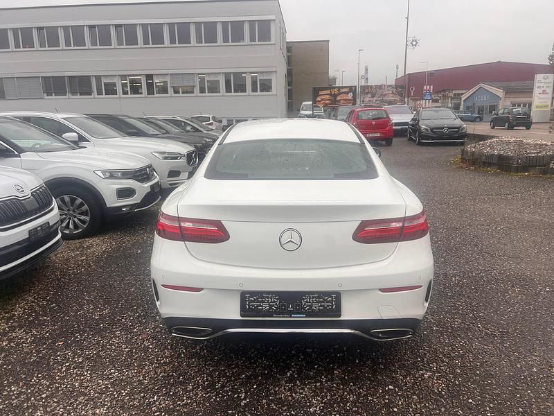 Gebraucht Mercedes E300 AMG line 245 PS (180 kW) 2018 Coupé