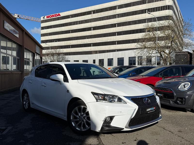 Gebraucht Lexus CT200h Sport Line 136 PS (100 kW) 2014