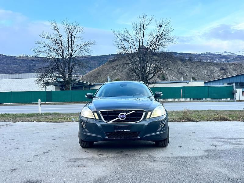 Gebraucht Volvo XC60 Summum 185 PS (136 kW) 2009 SUV