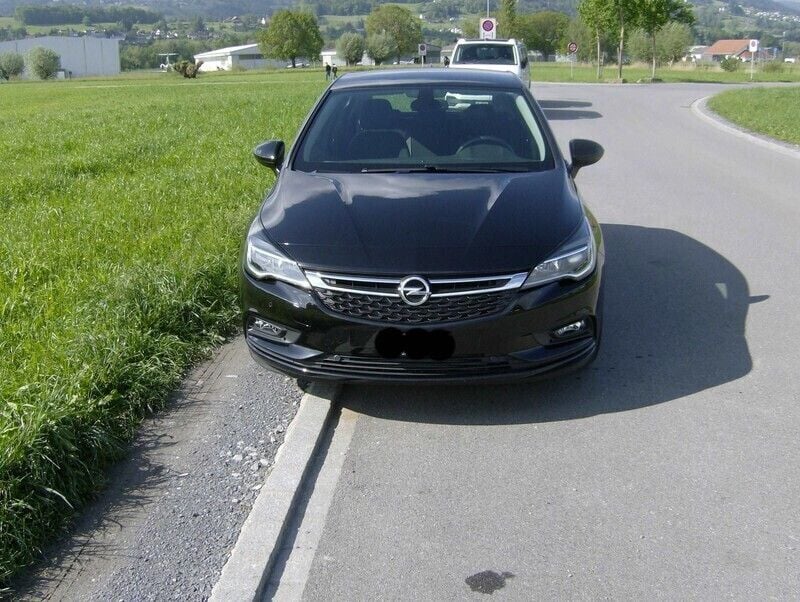 Gebraucht Opel Astra Enjoy 150 PS (110 kW) 2018