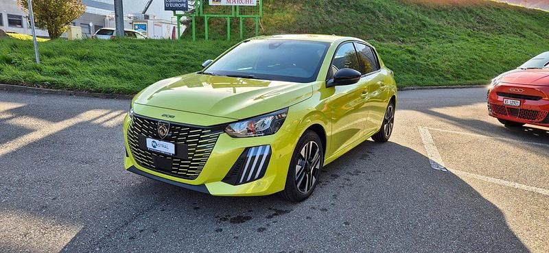 Grau Gebraucht 2024 Peugeot 208 Allure Kleinwagen | CHF 24’990 (Fairer Preis) - Bild 1/4