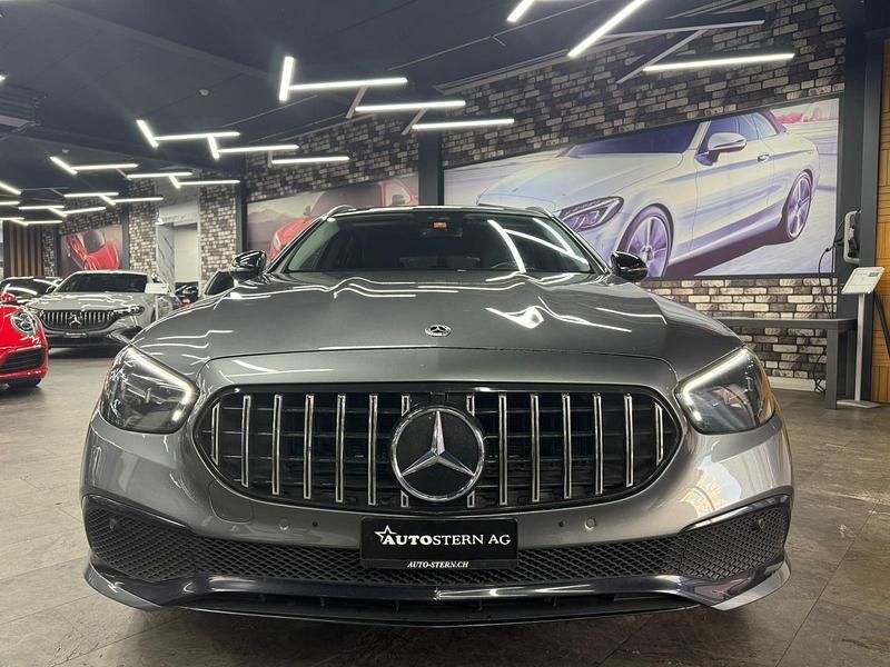 Gebraucht Mercedes E220 Avantgarde 194 PS (142 kW) 2021 Kombi