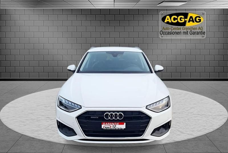 Gebraucht Audi A4 Attraction 204 PS (150 kW) 2022 Kombi