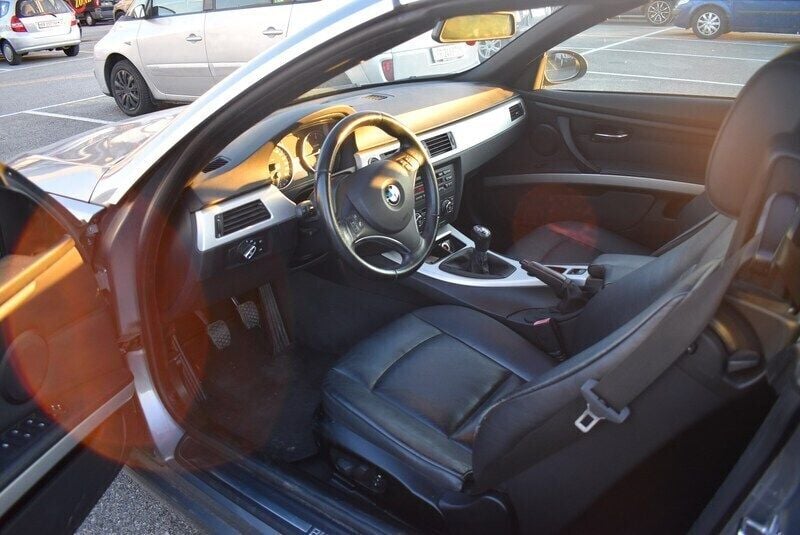 Gebraucht BMW 320 177 PS (130 kW) 2009 Cabrio