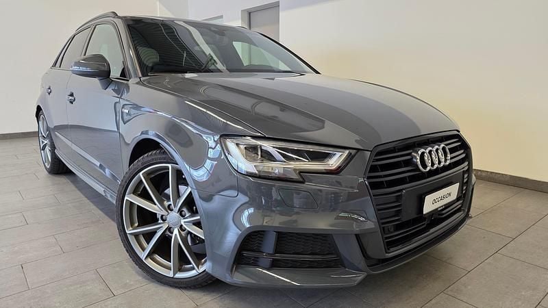 Grau Gebraucht 2018 Audi A3 S-Line Limousine | CHF 22’500 (Fairer Preis) - Bild 1/4