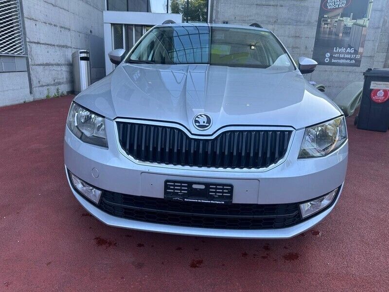 Gebraucht 2014 Skoda Octavia Ambition Kombi | CHF 3’900 (Superpreis) - Bild 1/4