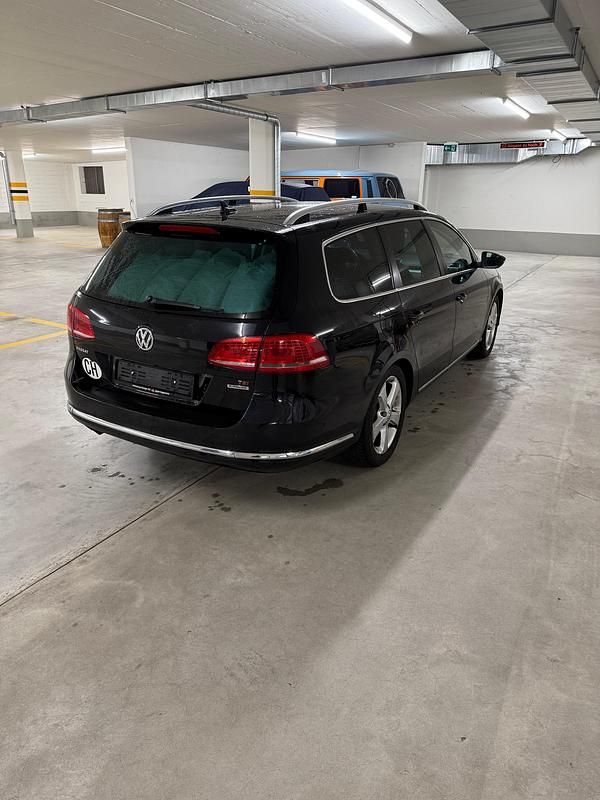 Gebraucht VW Passat Design 160 PS (117 kW) 2014 Kombi
