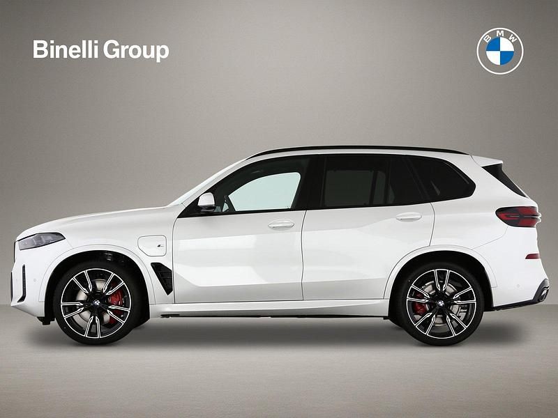 Neu BMW X5 Comfort Edition 489 PS (359 kW) 2025 Weiss SUV