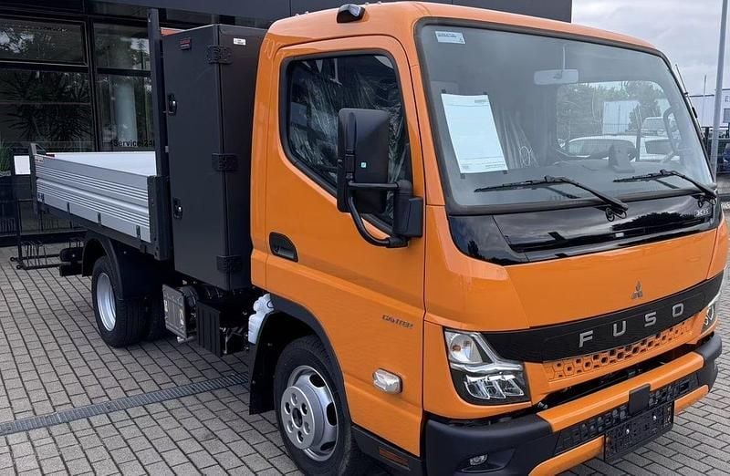 Gebraucht Mitsubishi Canter 150 PS (110 kW) 2024