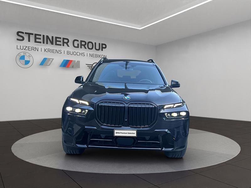 Gebraucht BMW X7 M Sport 340 PS (250 kW) 2024 SUV