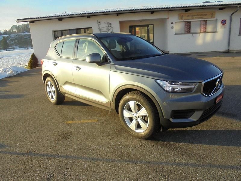 Gebraucht 2018 Volvo XC40 Momentum SUV | CHF 12’500 - Bild 1/4