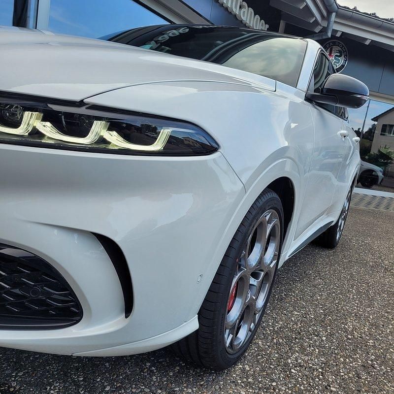 Neu Alfa Romeo Tonale 161 PS (118 kW) 2025 SUV