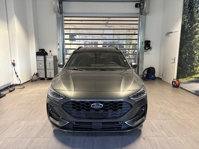 Neu Ford Focus ST-Line X 155 PS (114 kW) 2026 Grau Kombi