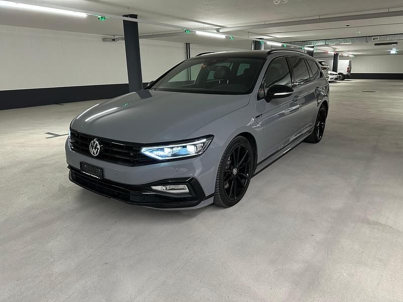 Gebraucht VW Passat R-line Edition 240 PS (176 kW) 2020