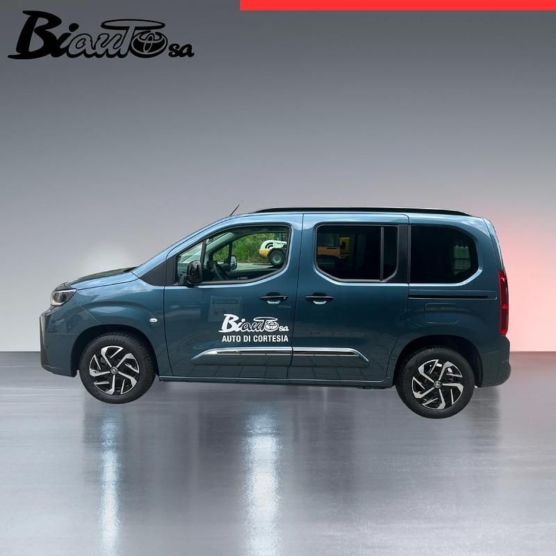 Gebraucht Toyota Proace Verso City 100 kW (136 PS) 2025 Türkis Kombi