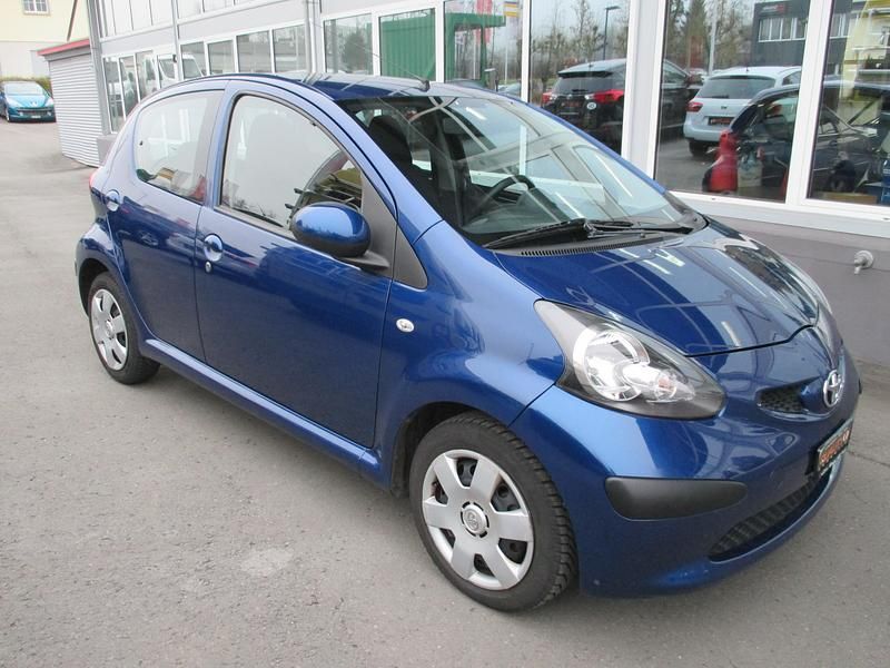 Gebraucht Toyota Aygo Terra 68 PS (50 kW) 2008 Kleinwagen
