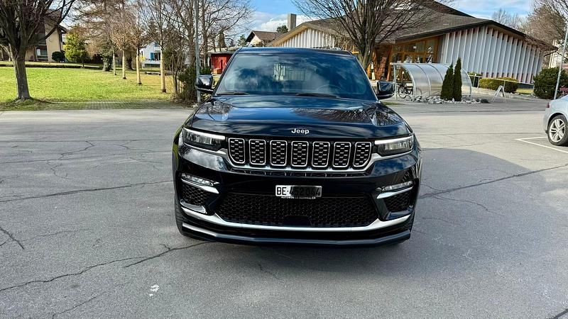 Gebraucht Jeep Grand Cherokee Summit 299 PS (219 kW) 2023 SUV