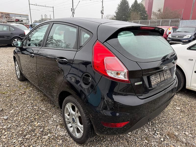 Gebraucht Ford Fiesta Trend 100 PS (73 kW) 2015