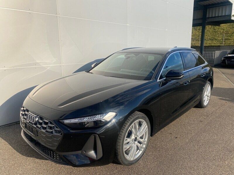 Schwarz Gebraucht 2024 Audi A5 Attraction Coupé | CHF 73’888 - Bild 1/4