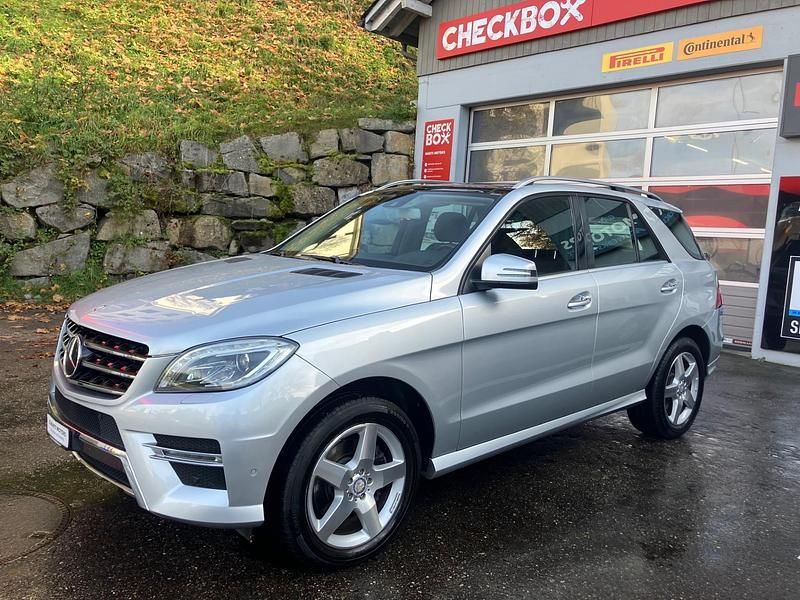 Gebraucht Mercedes ML350 AMG line 258 PS (189 kW) 2013 SUV