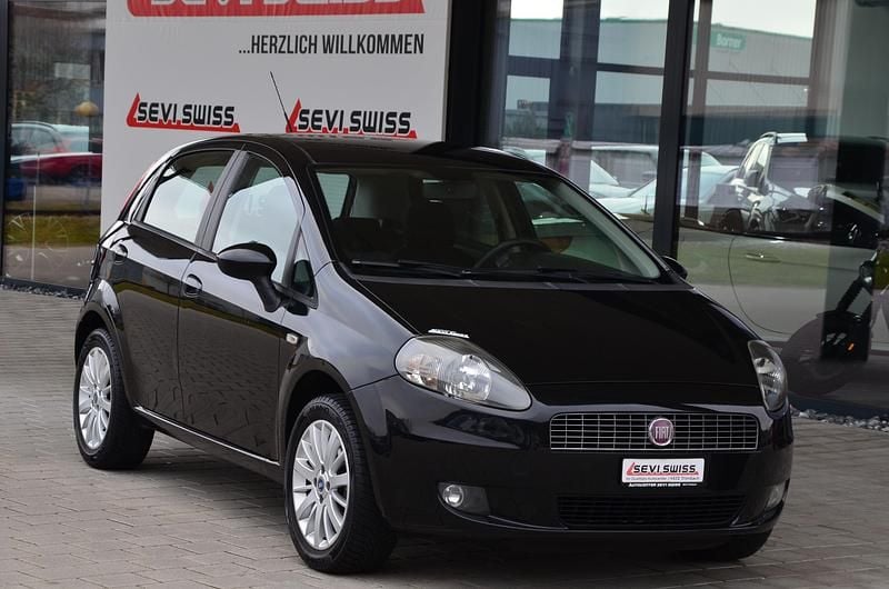 Gebraucht 2009 Fiat Punto Kleinwagen | CHF 3’600 (Fairer Preis) - Bild 1/4