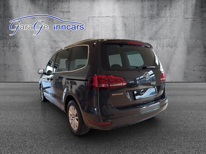 Gebraucht VW Sharan Comfortline 150 PS (110 kW) 2015 Van / Kleinbus