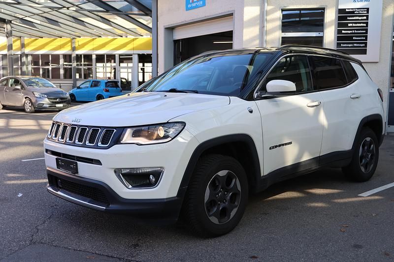 Gebraucht Jeep Compass Opening Edition 140 PS (102 kW) 2017 SUV