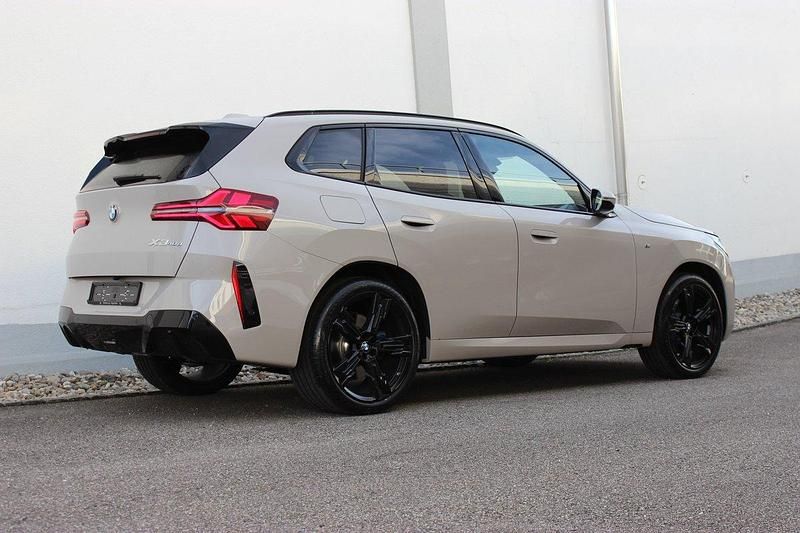 Neu BMW X3 M Sport 303 PS (222 kW) 2025 Beige SUV