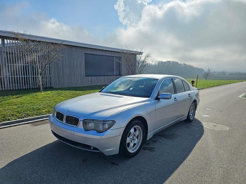 Gebraucht 2004 BMW 730 Limousine | CHF 1’999 - Bild 1/4