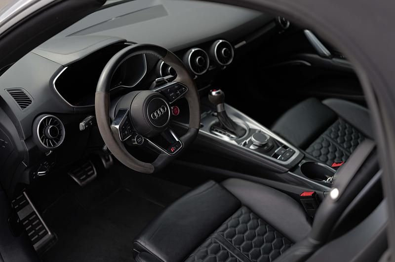 Gebraucht Audi TT Roadster 400 PS (294 kW) 2019 Cabrio