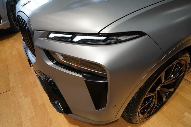 Gebraucht BMW X7 M Sport 340 PS (250 kW) 2024 SUV