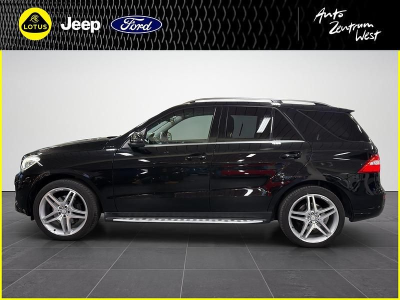 Gebraucht Mercedes ML350 258 PS (189 kW) 2012 Schwarz SUV