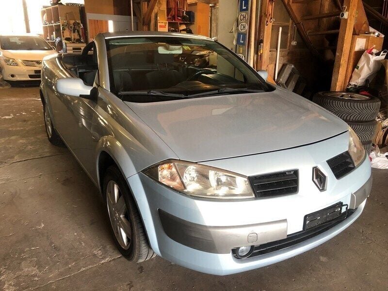 Gebraucht Renault Mégane II Luxe 135 PS (99 kW) 2004 Cabrio