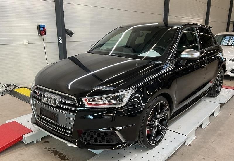 Gebraucht 2015 Audi S1 Sportback Design Kleinwagen | CHF 20’800 (Fairer Preis) - Bild 1/4