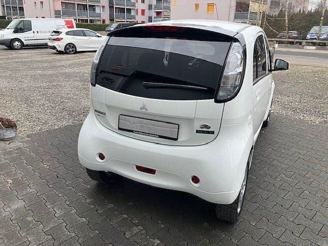 Gebraucht Mitsubishi i-MiEV 49 kW (67 PS) 2012 Kleinwagen