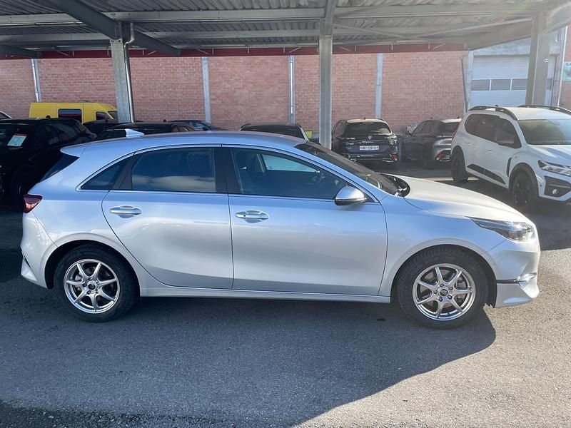 Gebraucht Kia Ceed 160 PS (117 kW) 2021 Kleinwagen