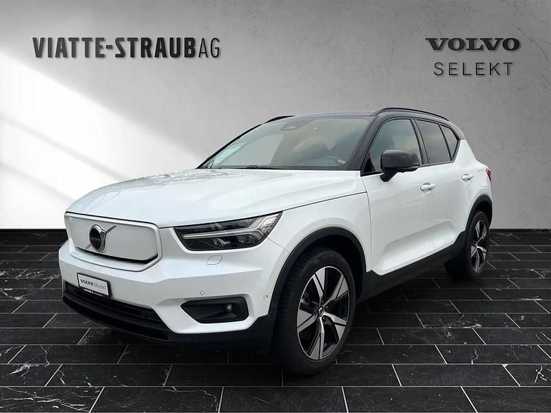 Weiss Gebraucht 2025 Volvo XC40 Pro SUV | CHF 33’930 (Guter Preis) - Bild 1/4