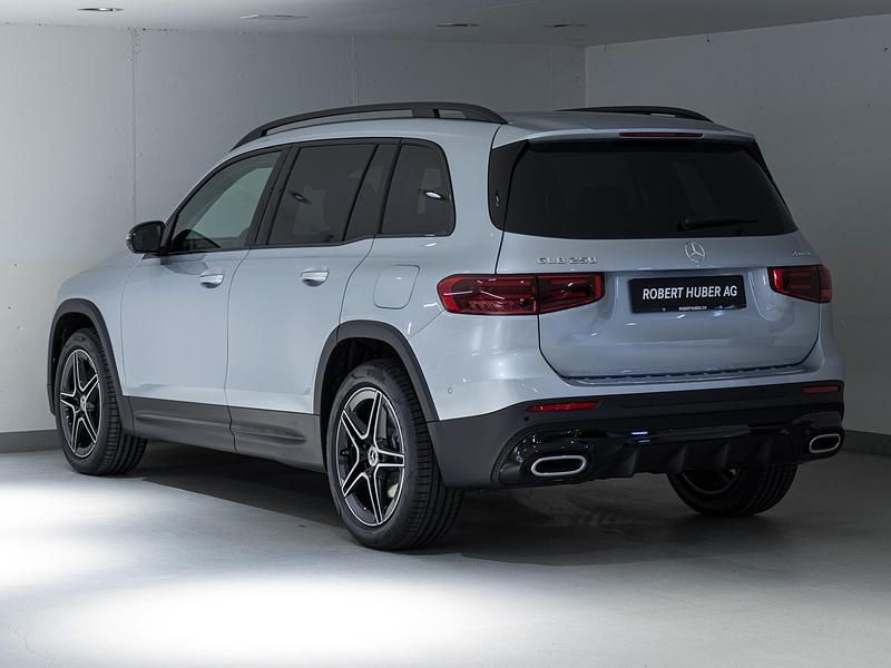 Gebraucht Mercedes GLB250 234 PS (172 kW) 2025 SUV