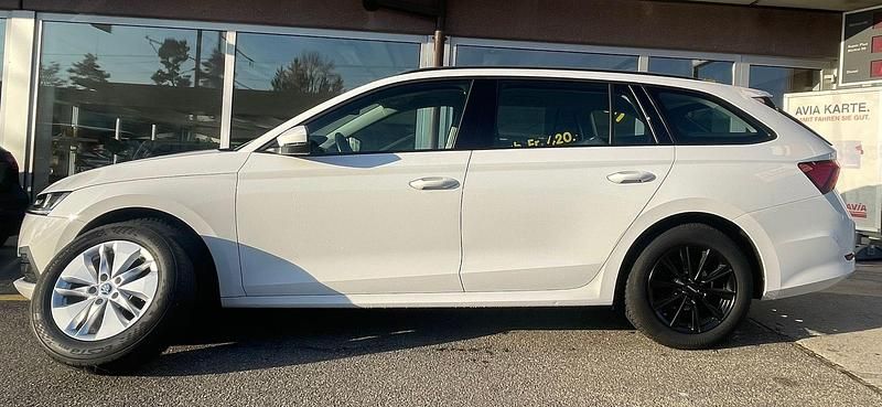 Gebraucht 2022 Skoda Octavia Ambition Kombi | CHF 18’777 (Fairer Preis) - Bild 1/4