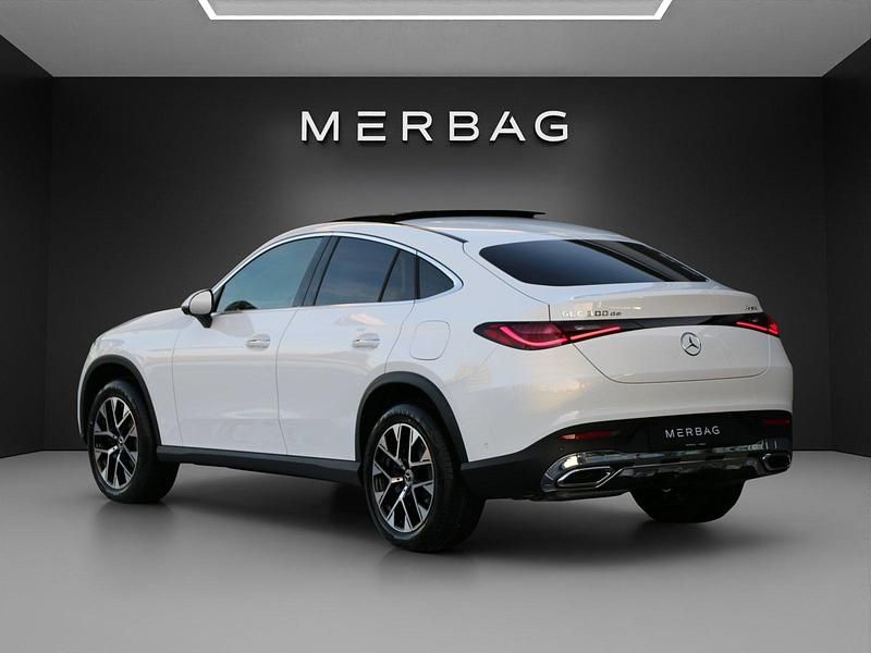 Neu Mercedes GLC300 197 PS (144 kW) 2026 Weiss Coupé