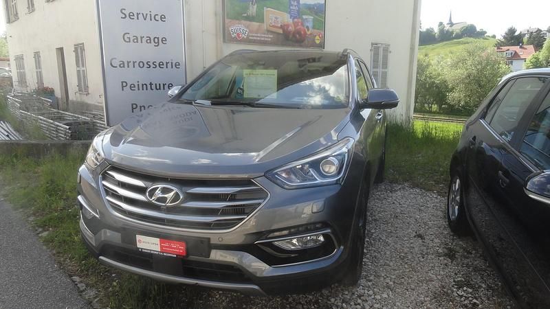 Gebraucht Hyundai Santa Fe 200 PS (147 kW) 2016 Grau SUV