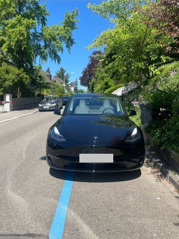 Gebraucht 2022 Tesla Model Y Long Range RWD SUV | CHF 41’800 - Bild 1/4